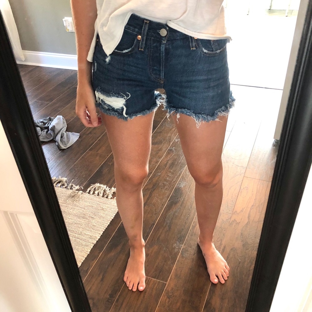 high waisted 501 levi shorts
